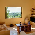 Kteni Ideales Mousata